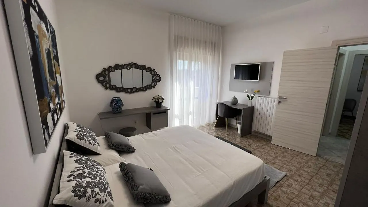 Vero Apartment Neapel 0*,  Italien